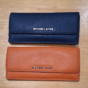 2 Michael Kors Blue & Melon Color